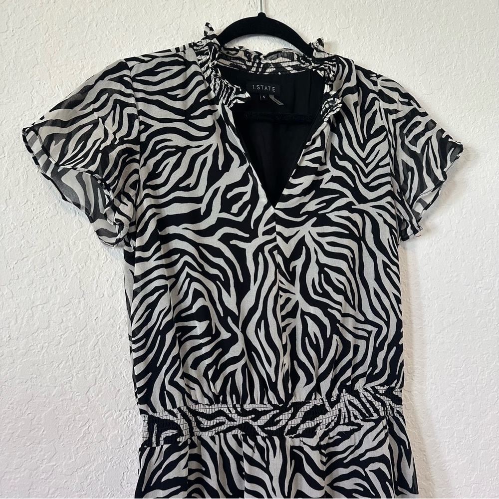 1. State Patterned Dress Size Small - Picture 3 of 5